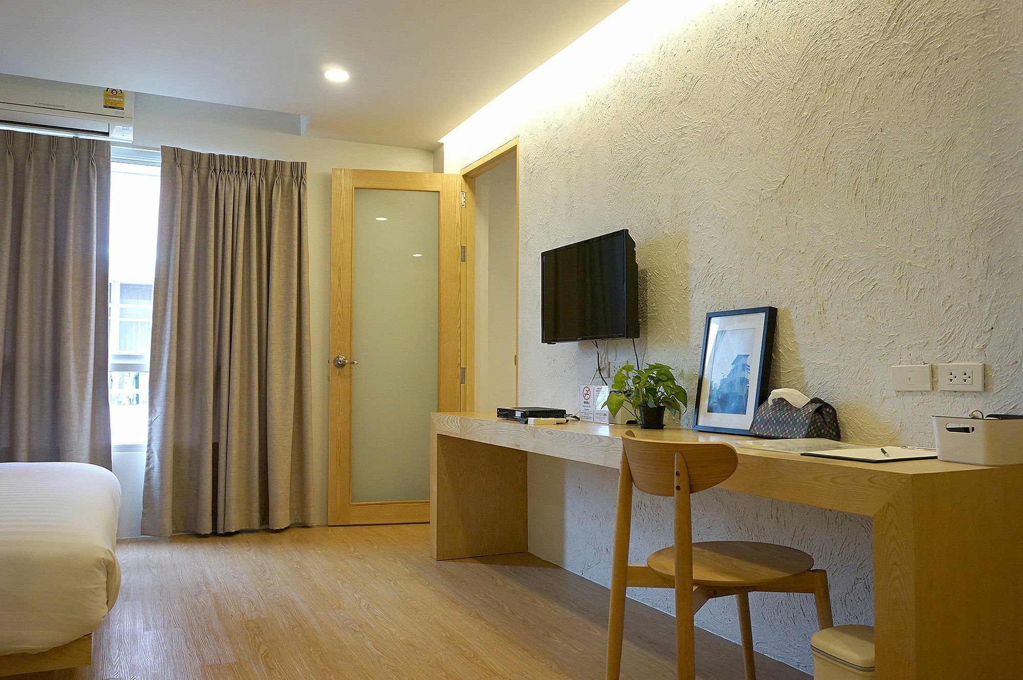 Benri Sriracha Residence Si Racha Exterior photo